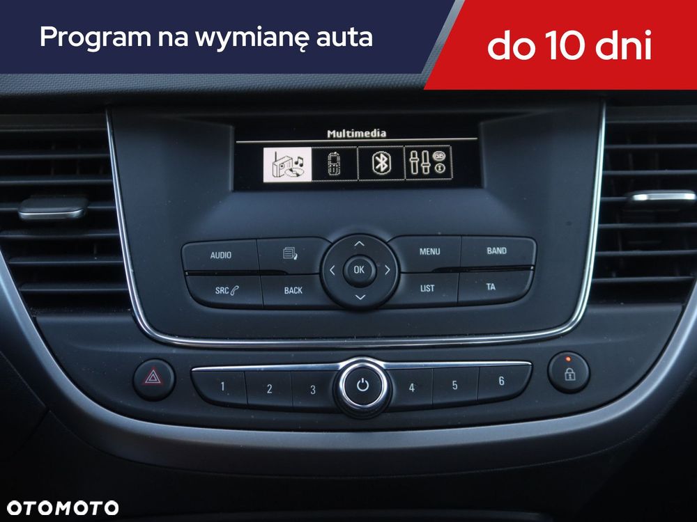 Opel Crossland X - 14