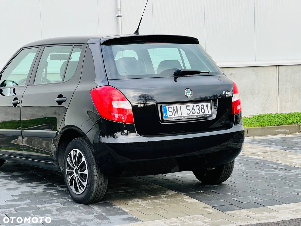 Skoda Fabia 1.2 HTP Ambiente - 18