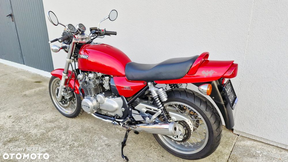 Kawasaki Zephyr - 19