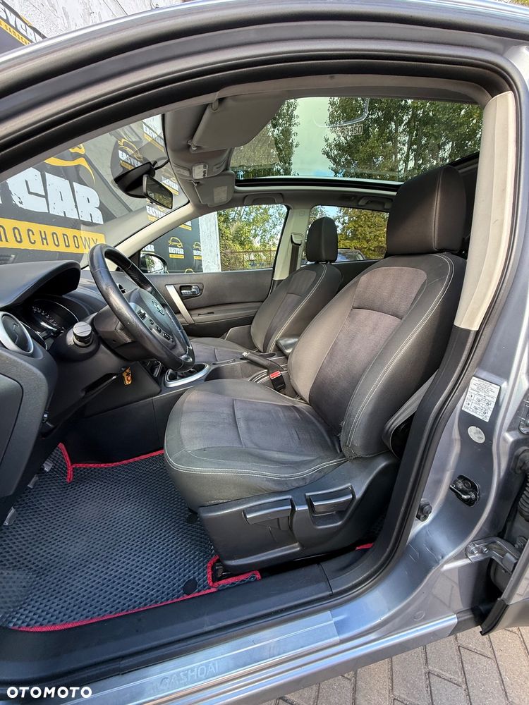 Nissan Qashqai 1.6 dCi 4 x 4 DPF I-Way - 11