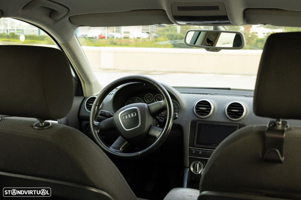 Audi A3 Sportback 1.6 TDI Sport - 17