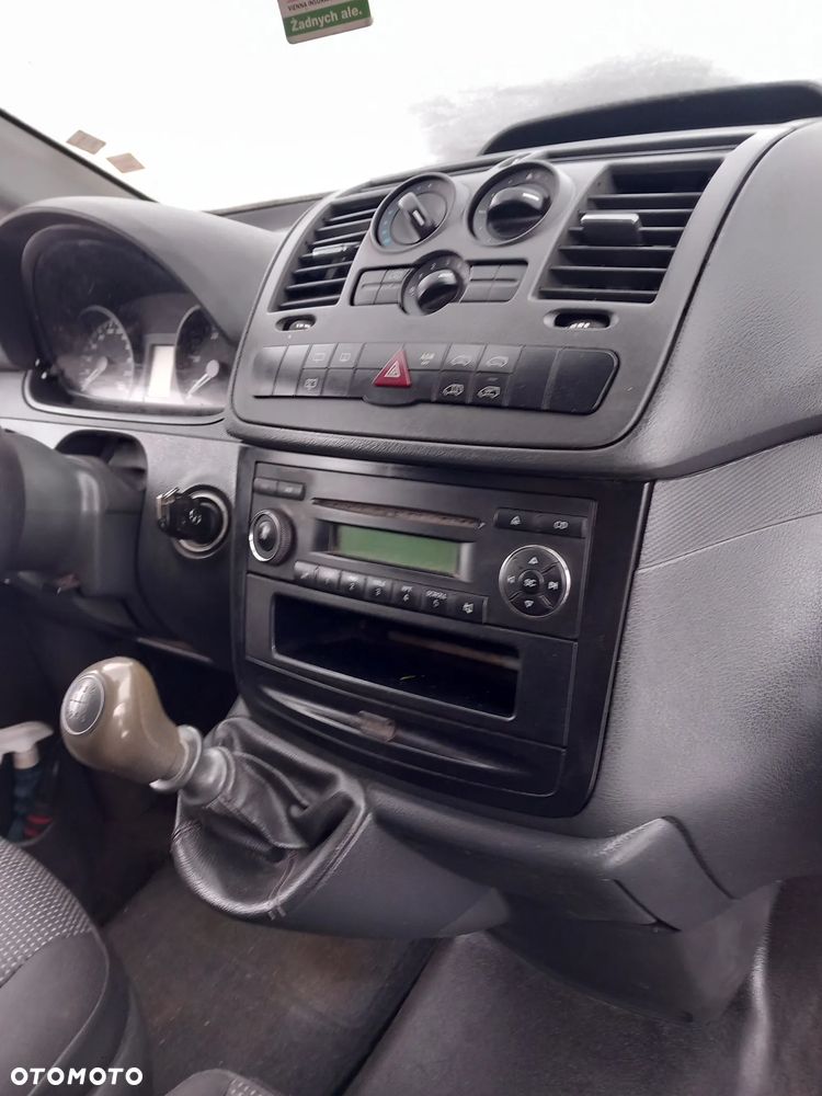 Mercedes-Benz VITO - 19