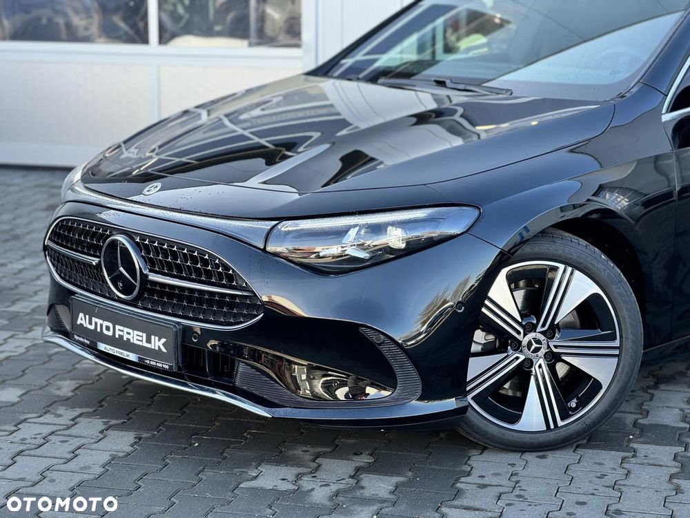 Mercedes-Benz CLA 180 mHEV 8G-DCT - 3