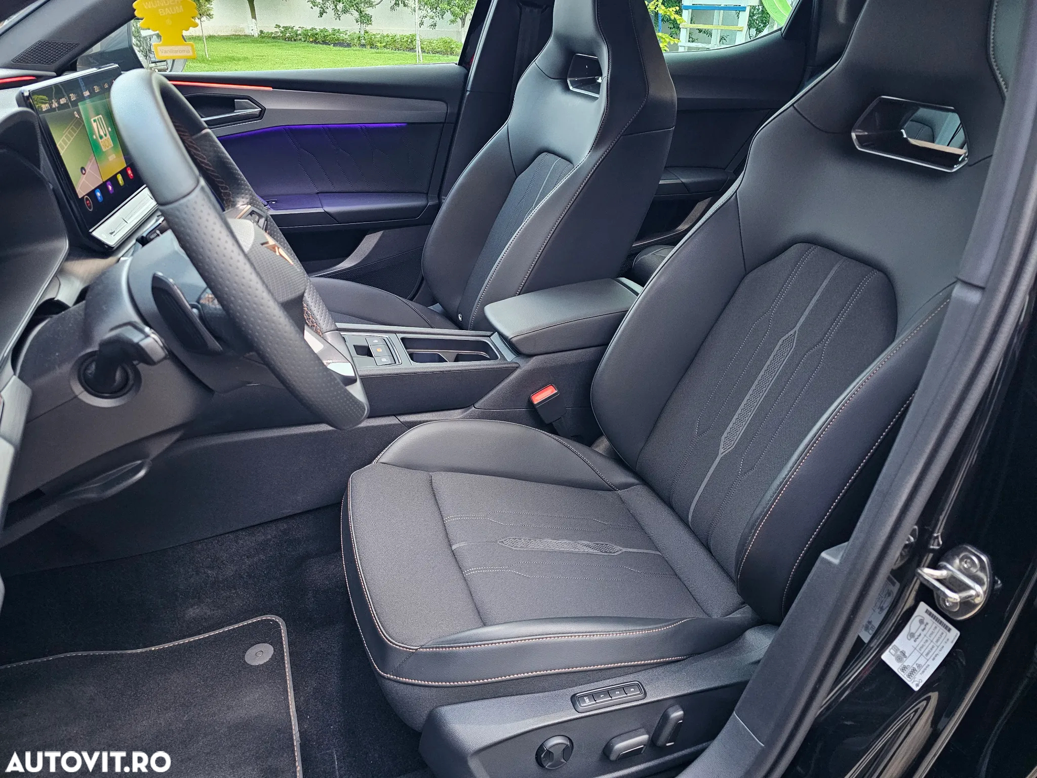 Cupra Leon 2.0 TSI DSG VZ - 10