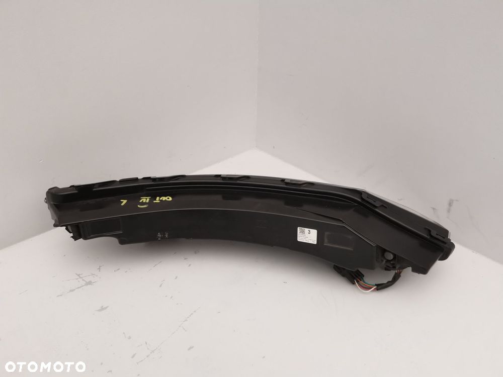 MITSUBISHI OUTLANDER IV 21- USA LAMPA REFLEKTOR KIERUNKOWZKAZ LEWA 8310A043 - 6