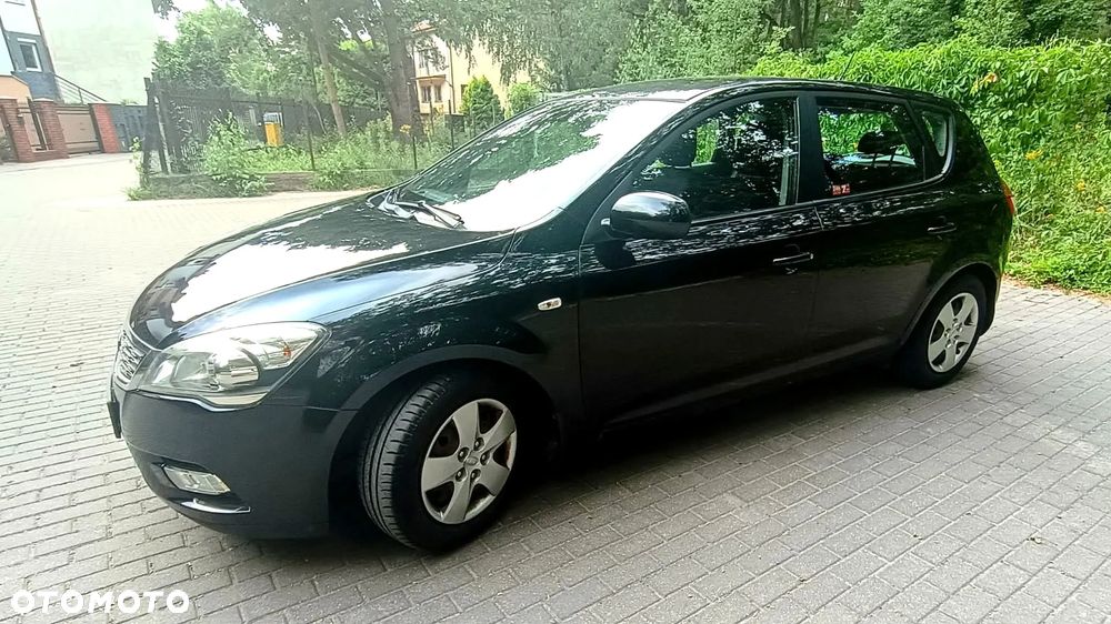 Kia Ceed 1.6 Comfort - 6