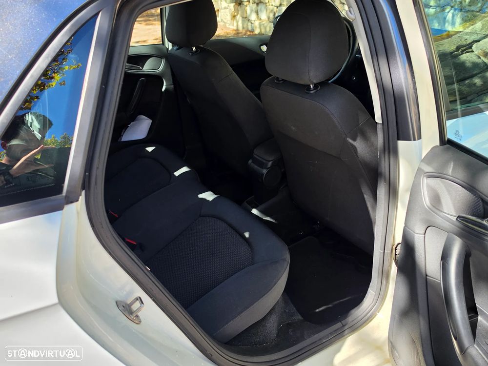 Audi A1 Sportback 1.6 TDI Advance - 10