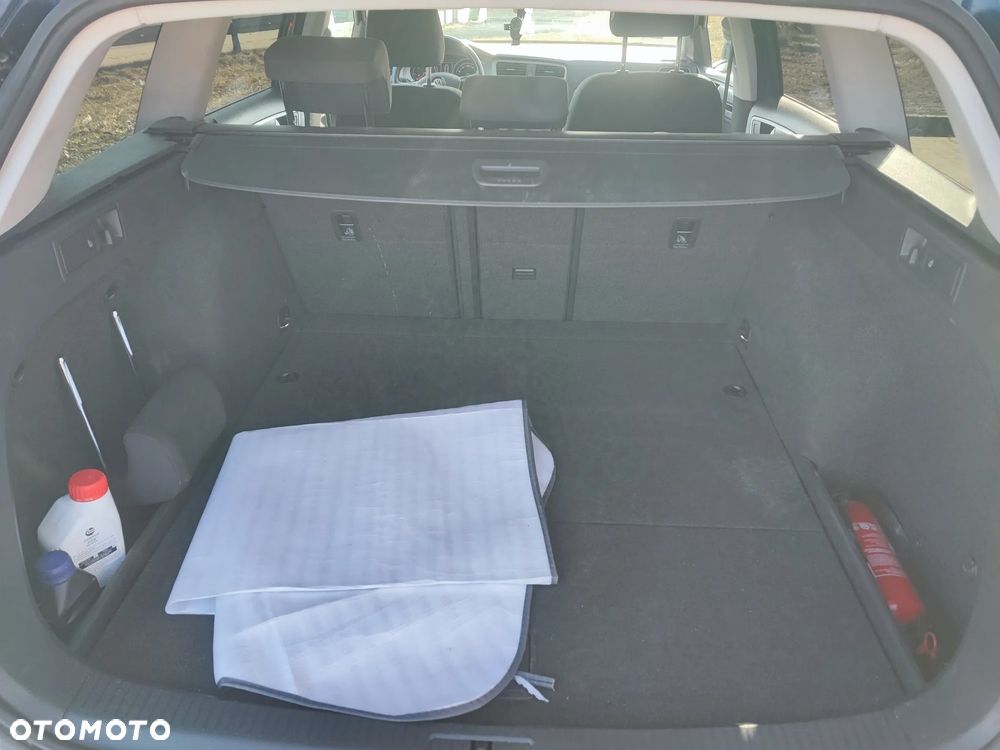 Volkswagen Golf 1.6 TDI BlueMotion Trendline - 7