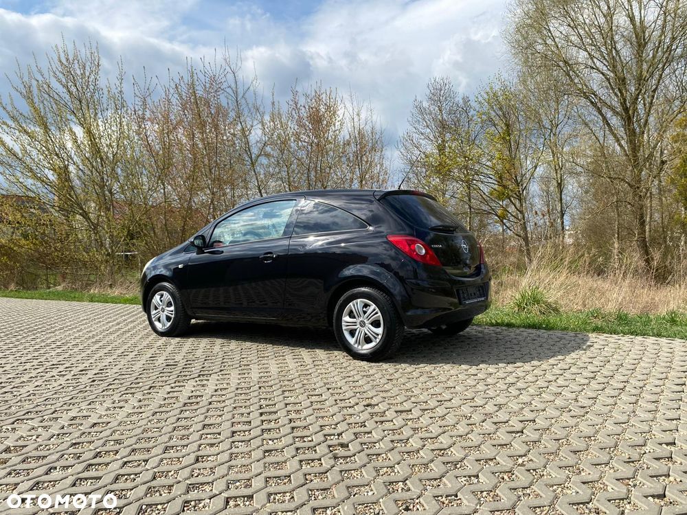 Opel Corsa - 3