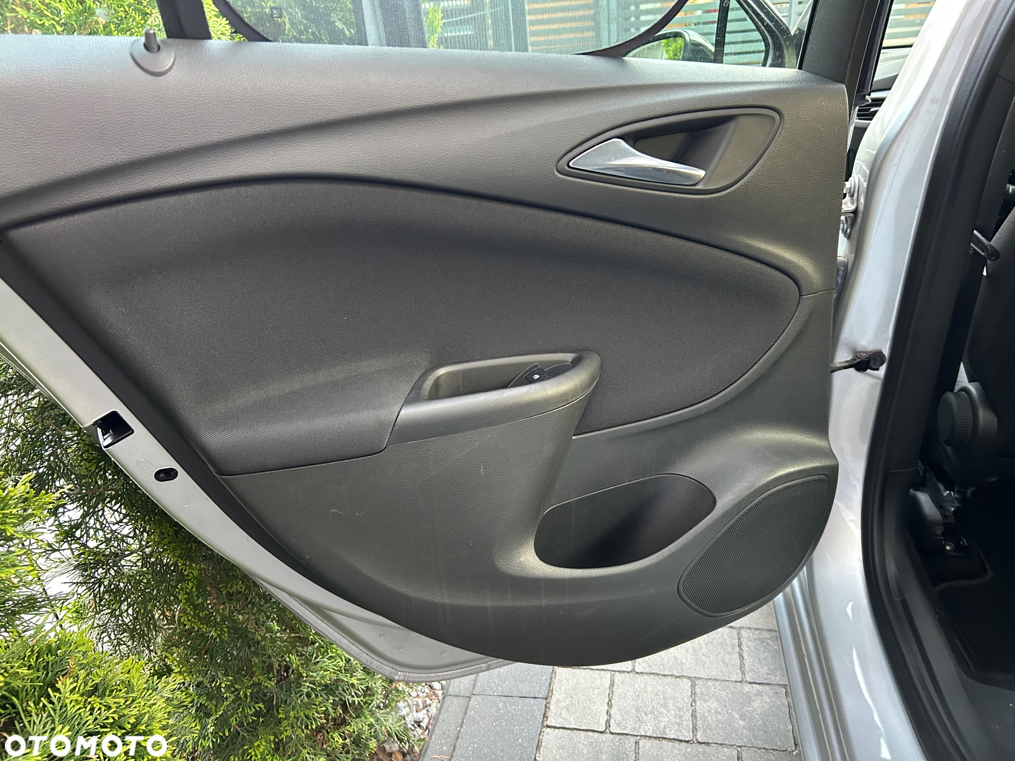 Opel Astra V 1.5 CDTI Edition S&S - 11