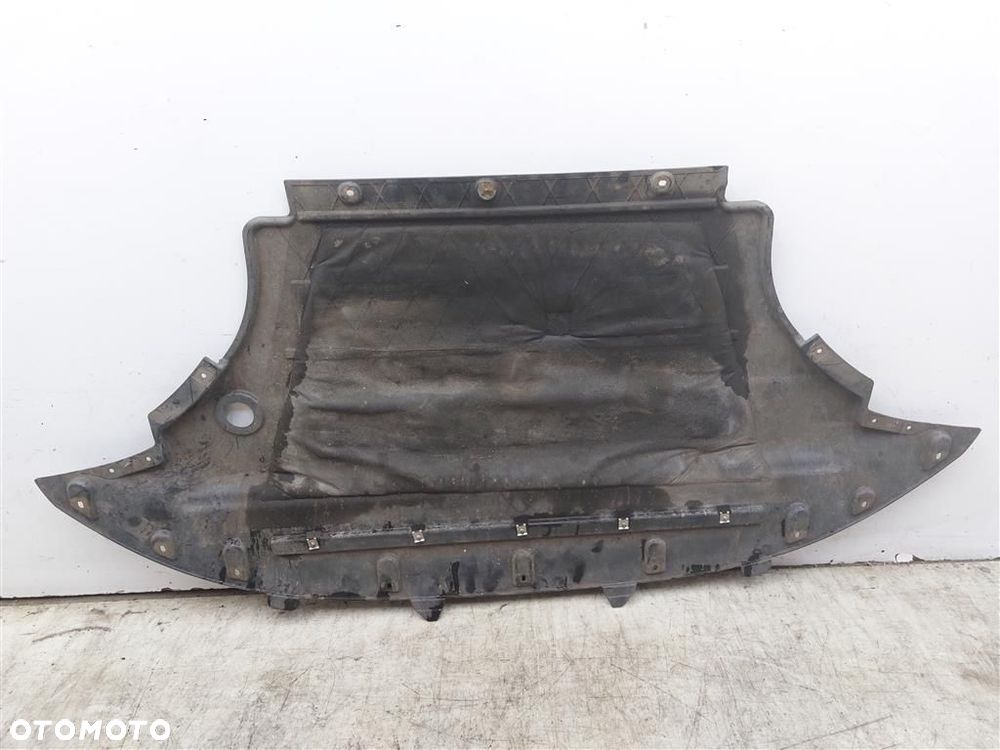 Osłona pod silnik Audi Q5 I 8R 2008-2016 2.0 TDI 8R1863821F - 2