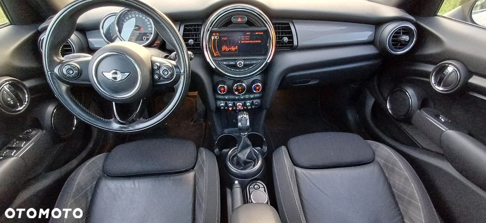 MINI Cooper D - 16