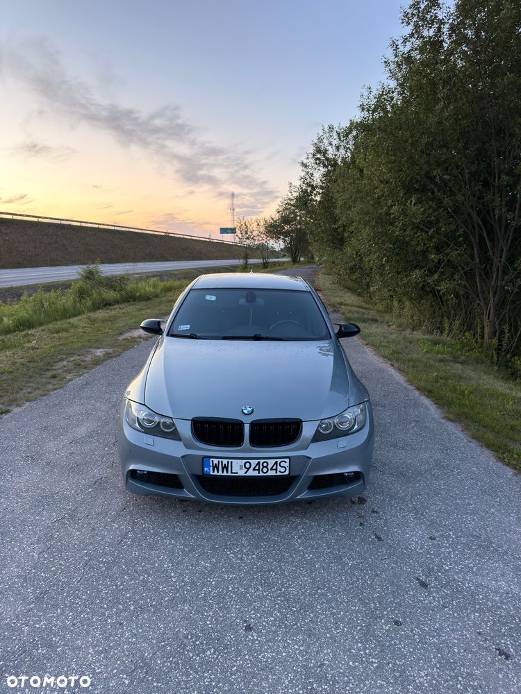 BMW Seria 3 325i - 2