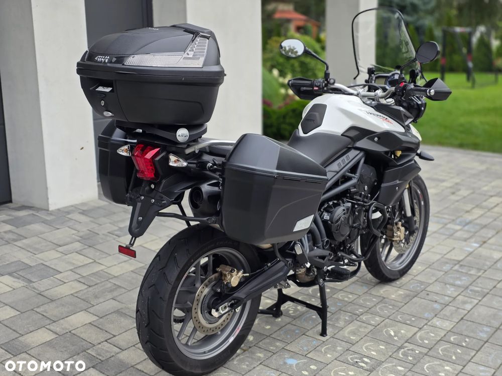 Triumph Tiger - 4