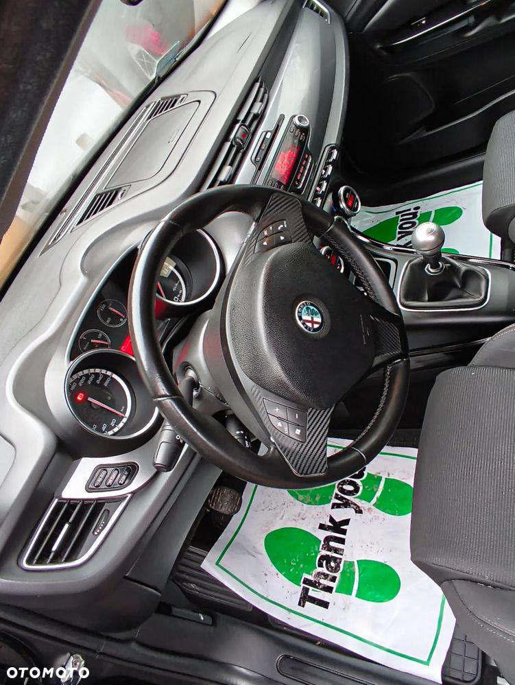 Alfa Romeo Giulietta 1.4 TB 16V Multiair - 11