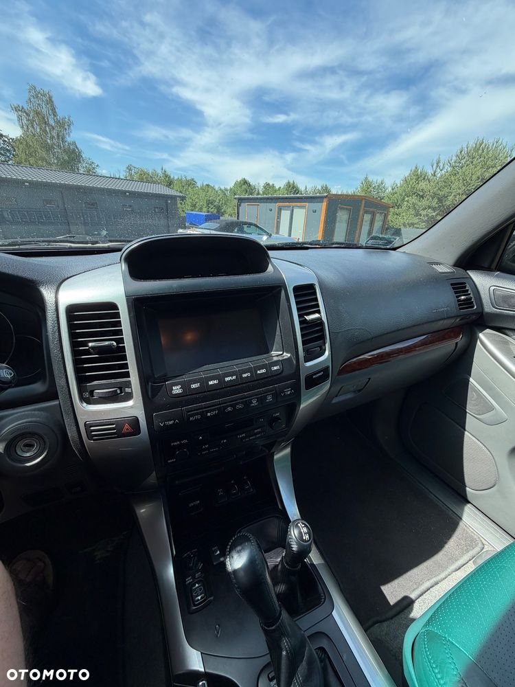 Toyota Land Cruiser - 8