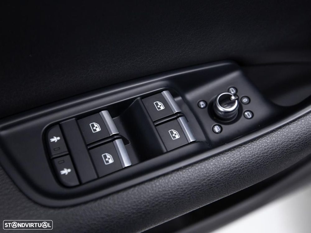 Audi Q7 3.0 TDI e-tron quattro tiptronic - 15