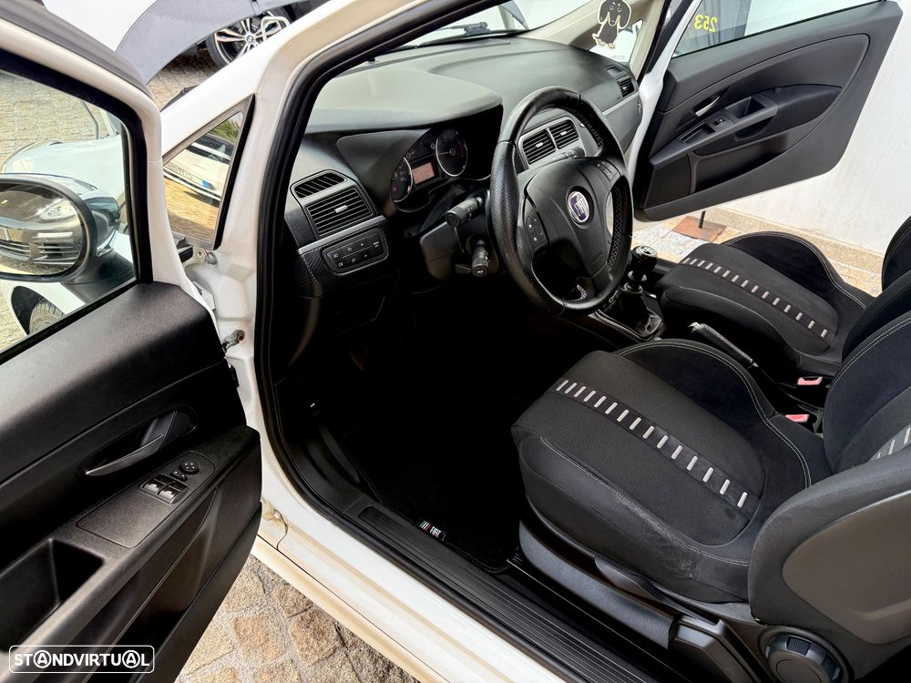 Fiat Punto 1.3 Multijet Trofeo - 39