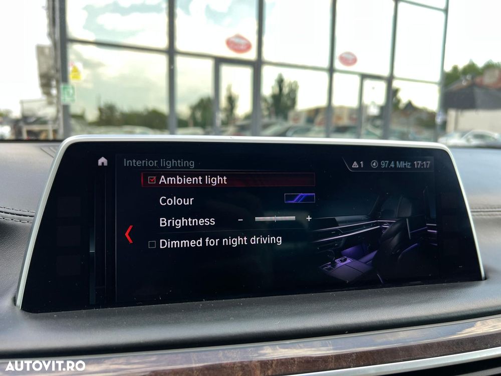 BMW Seria 7 730d xDrive - 41