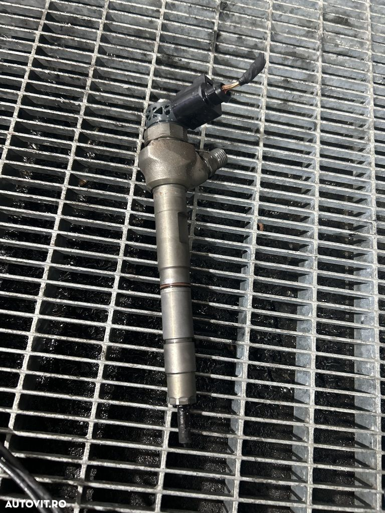 Injector AUDI Q3 2.0 TDI 2011 - 2018 177CP CFGC CLLB (1184) 0445110369 - 2