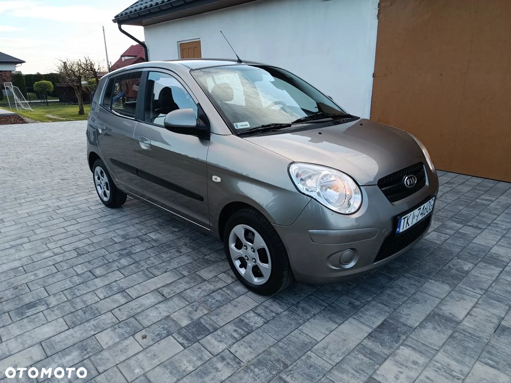 Kia Picanto - 1