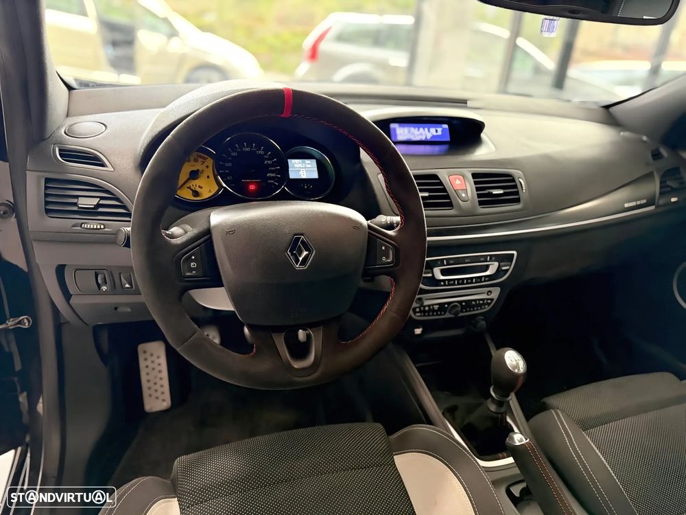 Renault Mégane Coupe 2.0 T 16V RS - 7