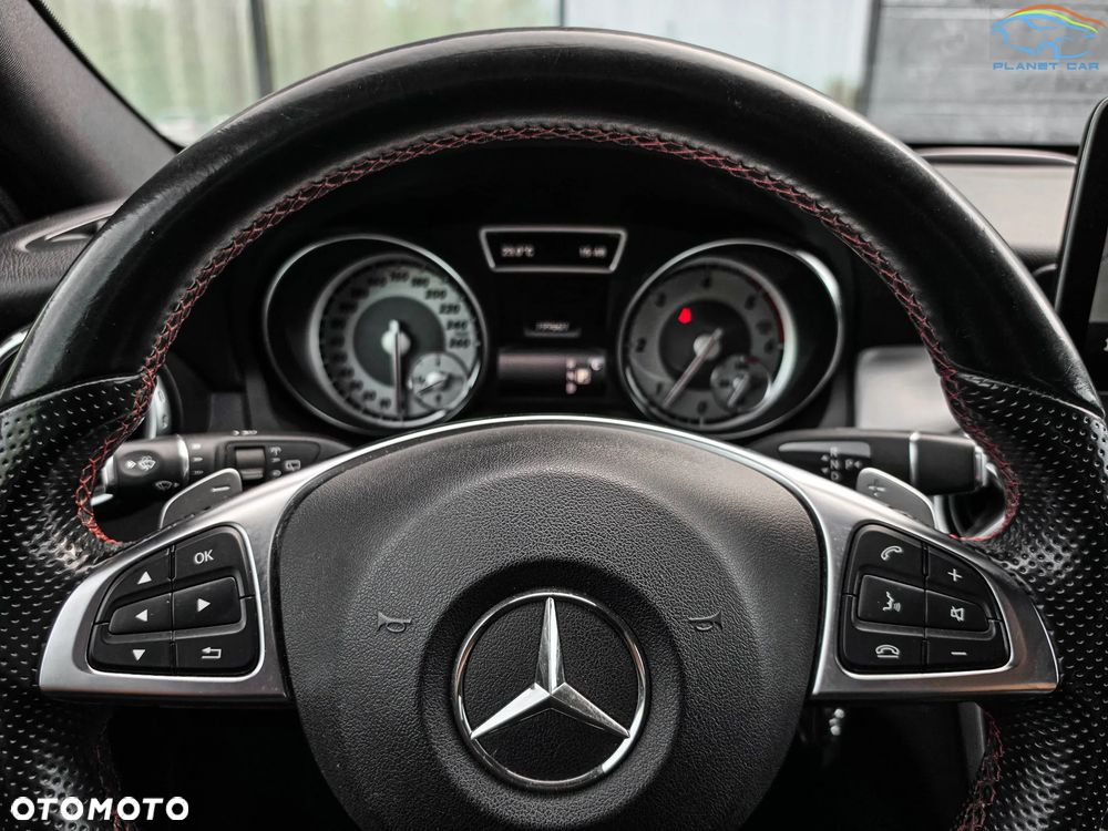 Mercedes-Benz GLA 220 d 4Matic 7G-DCT AMG Line - 23