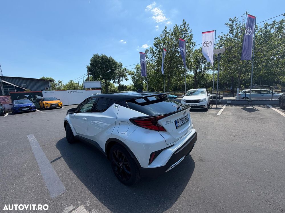 Toyota C-HR 2.0 HSD 184 CP 4x2 CVT Classy Bi-Tone - 6