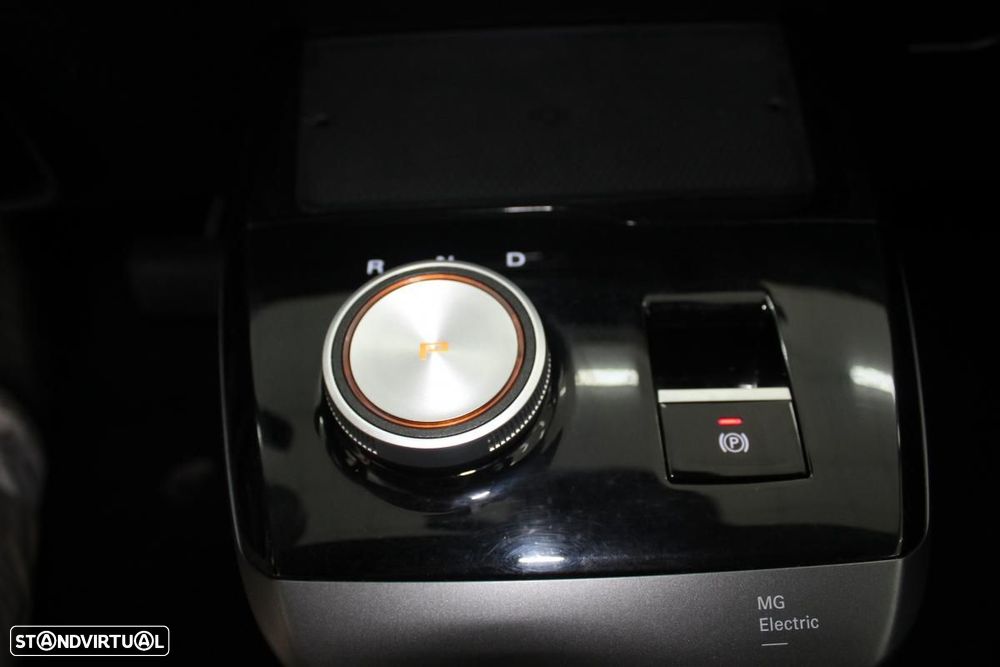 MG MG4 77 kWh Extended Range Luxury - 14