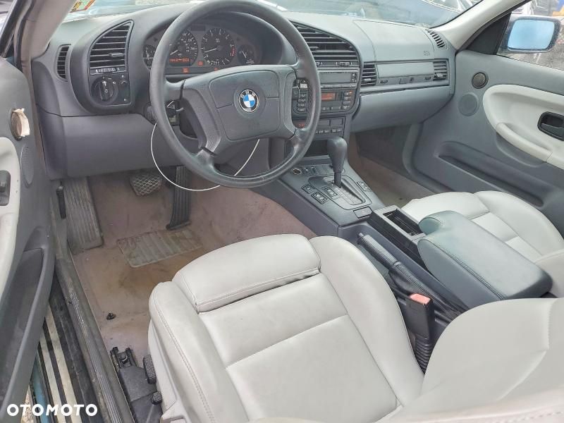 BMW Seria 3 - 26