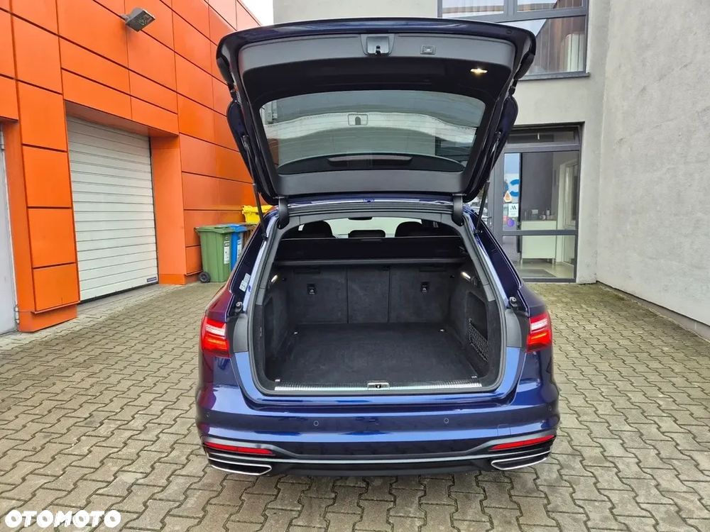 Audi A4 Avant - 10