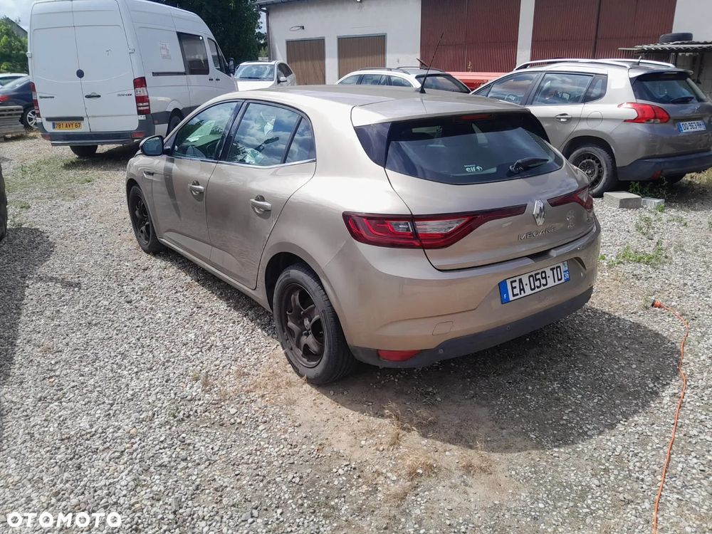 Renault Megane 1.5 dCi Zen EDC - 3