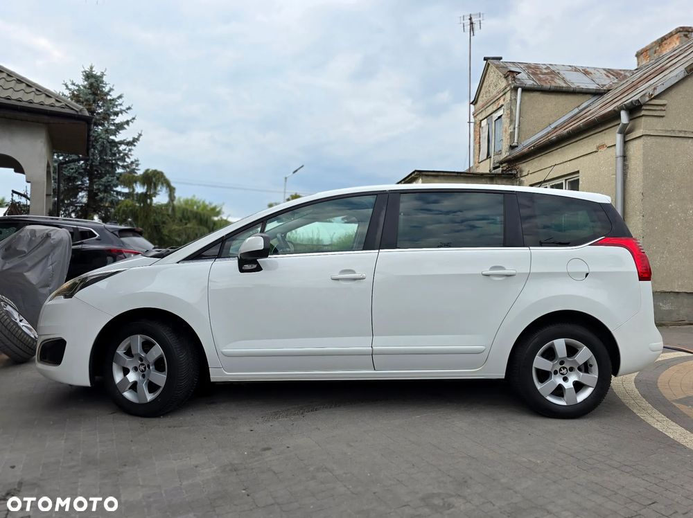 Peugeot 5008 - 4