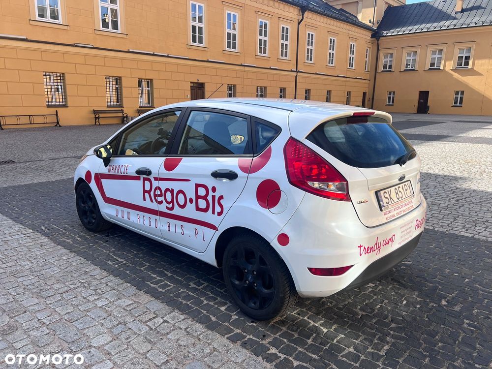 Ford Fiesta 1.4 TDCi Champions Edition - 8