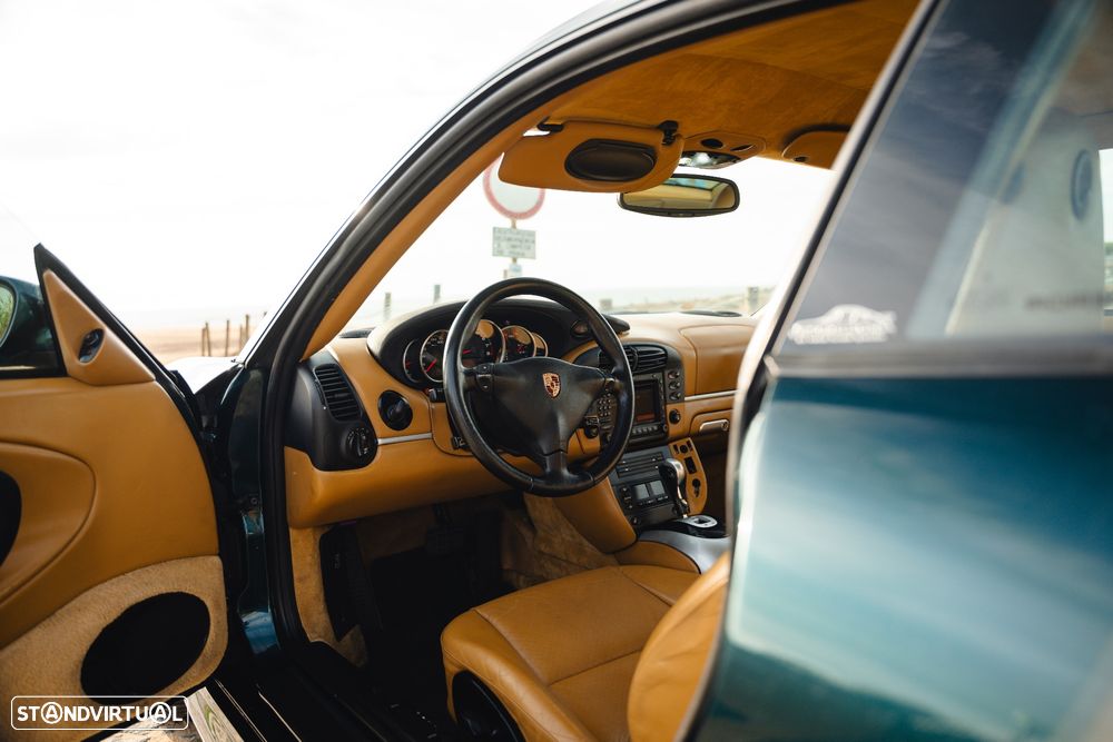 Porsche 911 (996) - 17