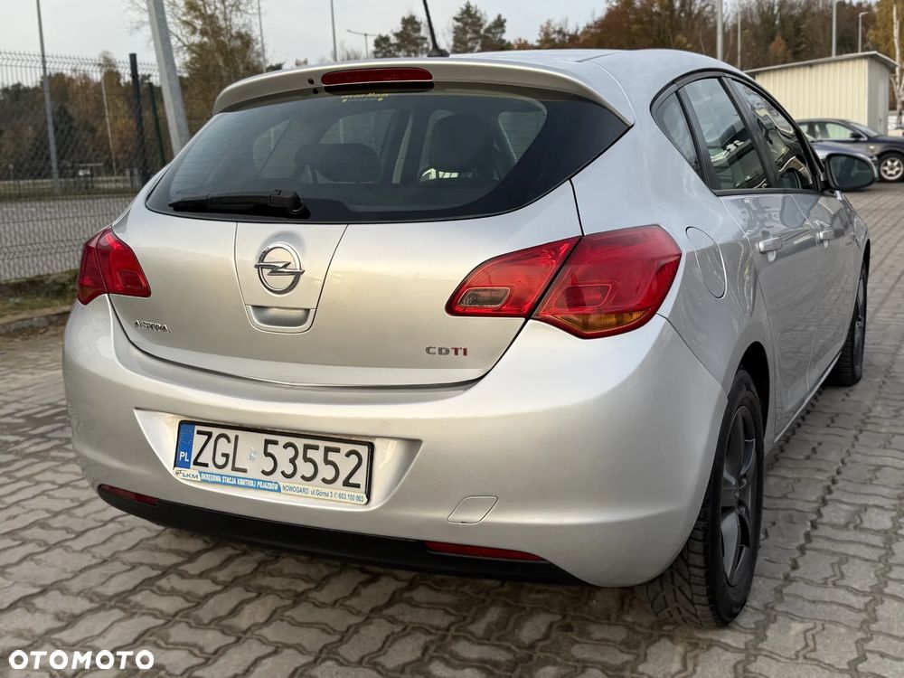 Opel Astra - 15