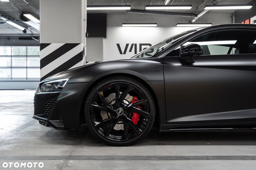 Audi R8 Coupé V10 Quattro - 11