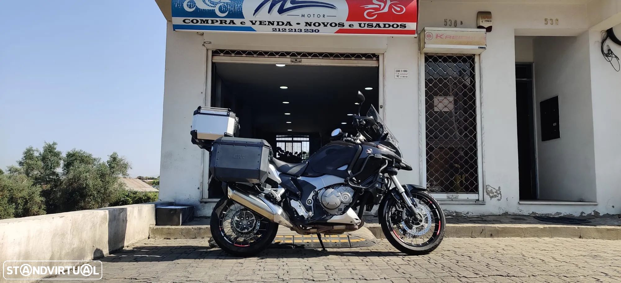 Honda VFR 1200 Crosstourer - 1