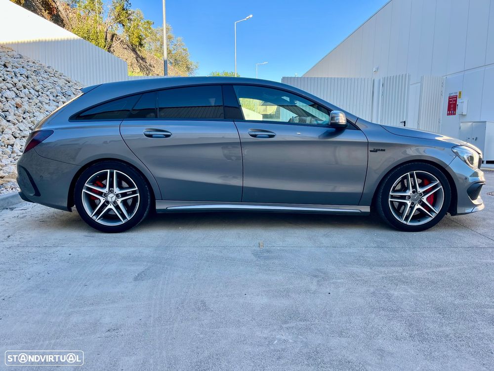 Mercedes-Benz CLA 45 AMG 4Matic 7G-DCT Orange Art Edition - 12