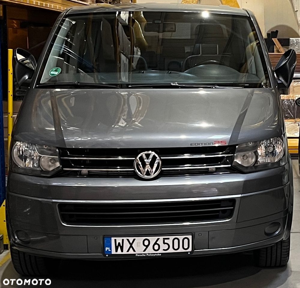 Volkswagen Multivan - 21