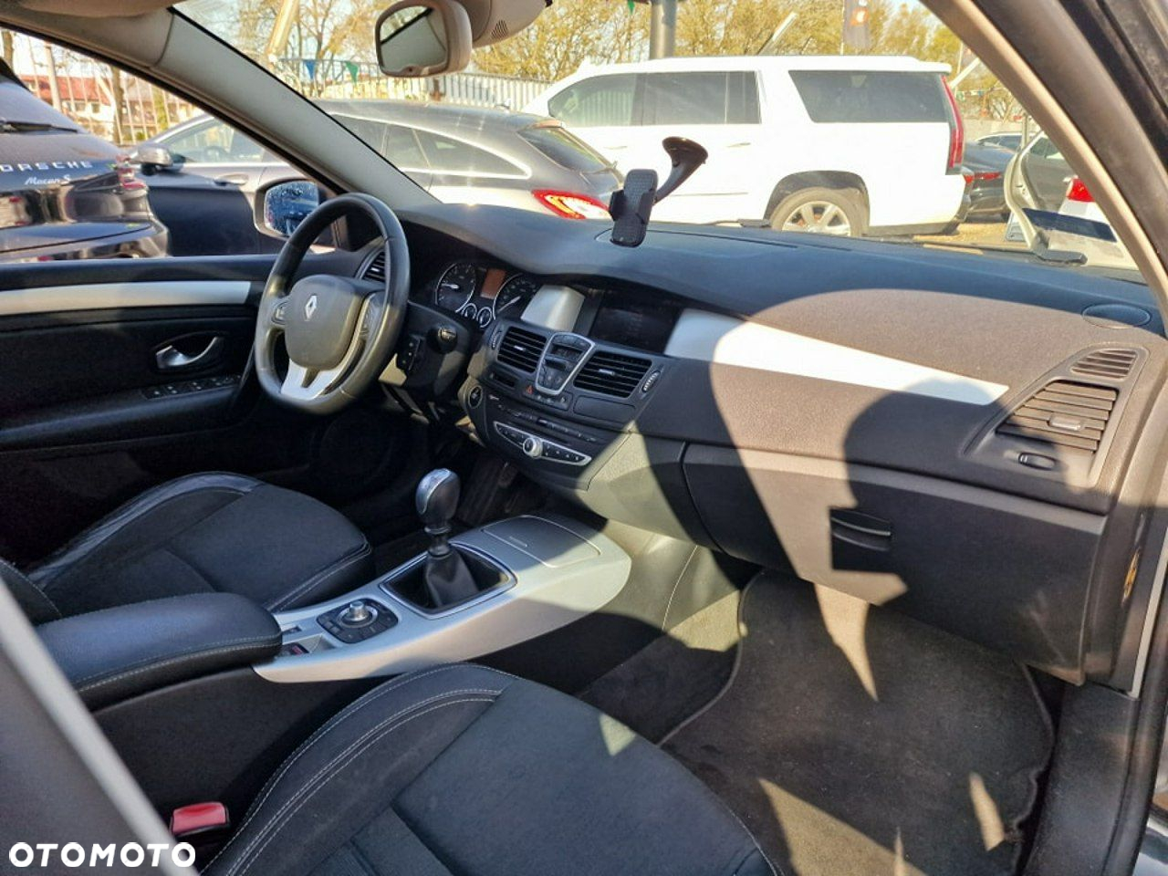Renault Laguna dCi 150 FAP Dynamique - 28