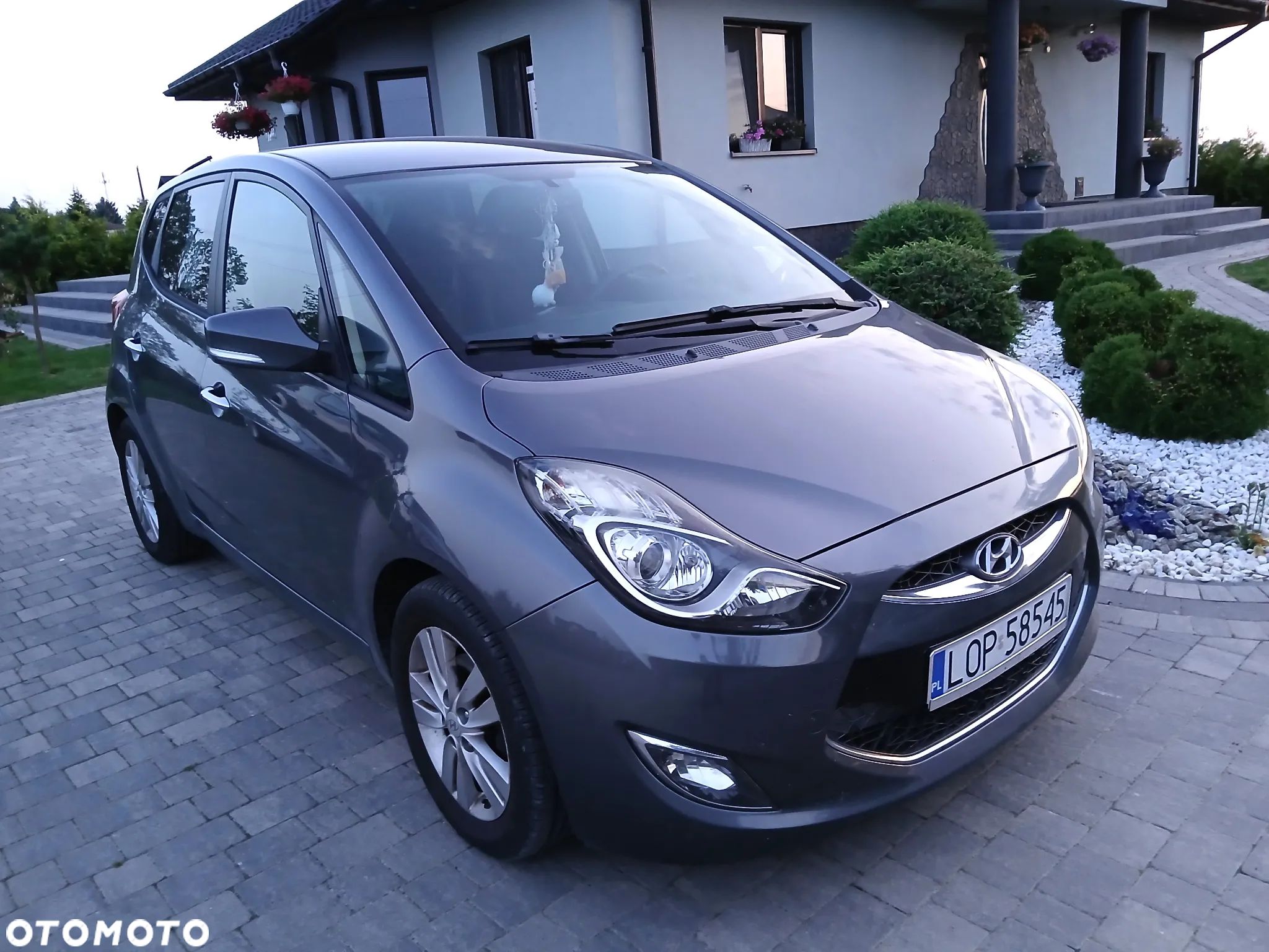 Hyundai ix20 1.4 CRDi Premium blue - 1