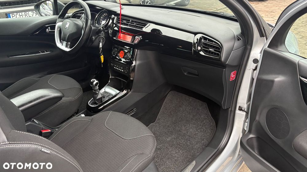 Citroën DS3 VTi 120 Opera Blue - 10