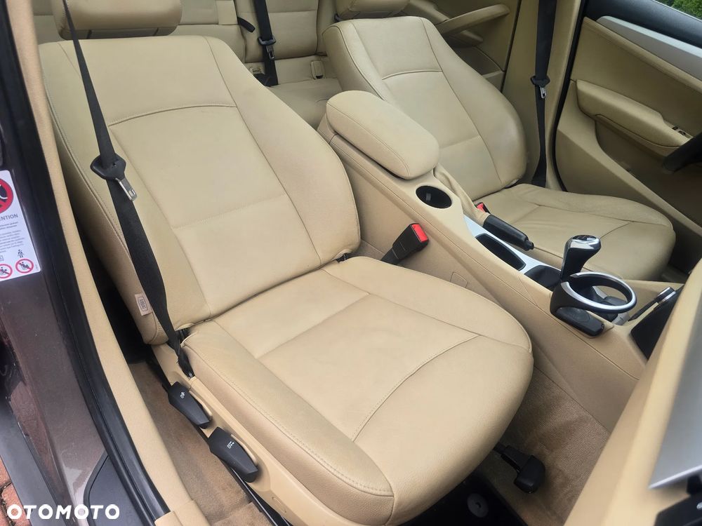 BMW X1 - 18