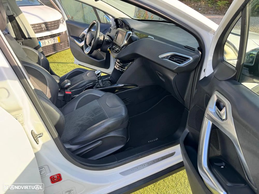 Peugeot 2008 1.6 BlueHDi Allure - 6
