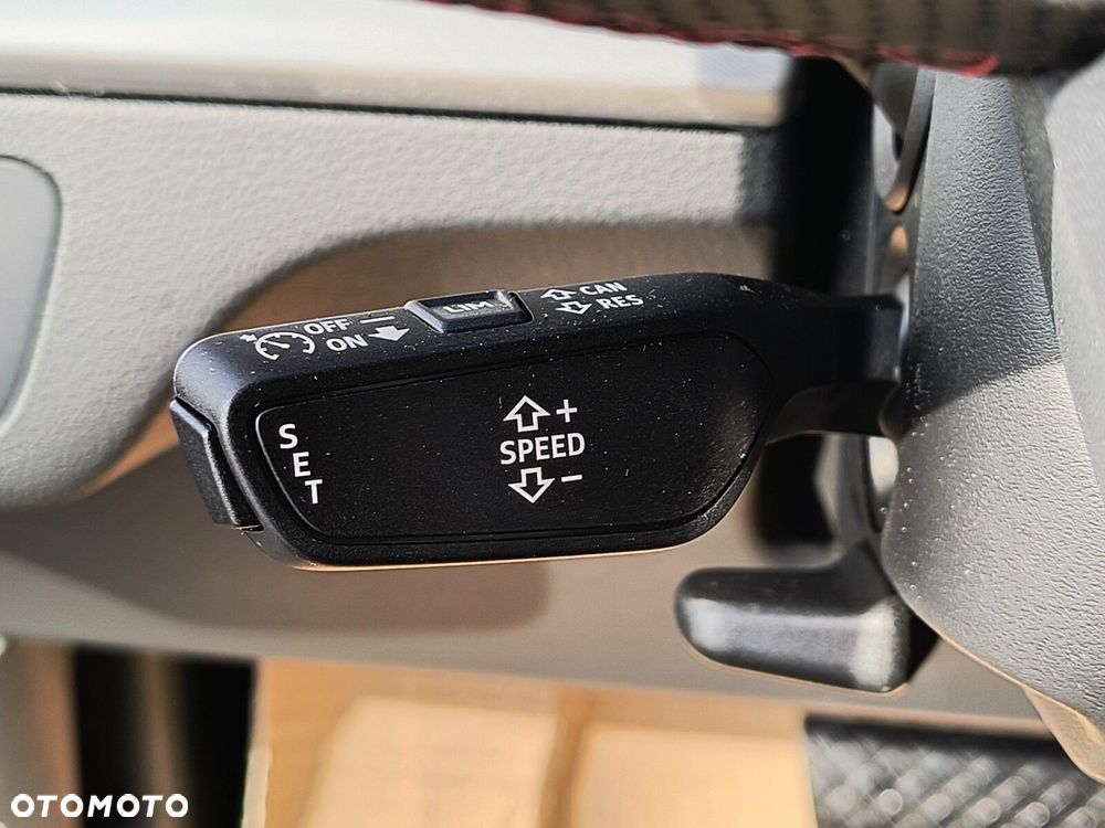 Audi Q5 55 TFSI e Quattro S Line S tronic - 35