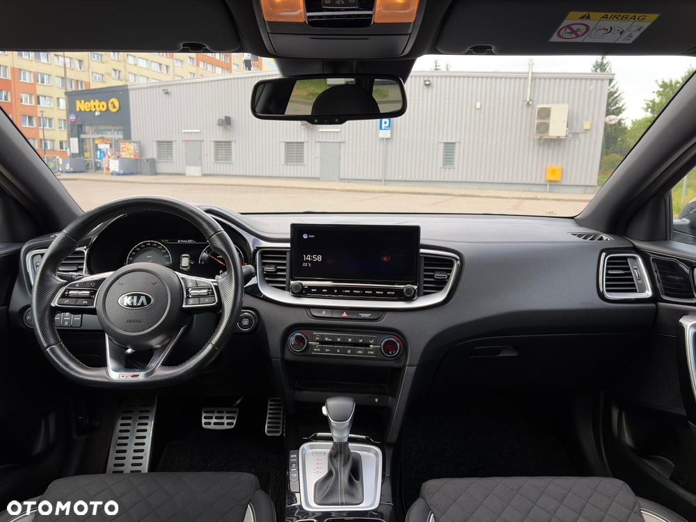 Kia Ceed 1.6 CRDi GT Line DCT - 29