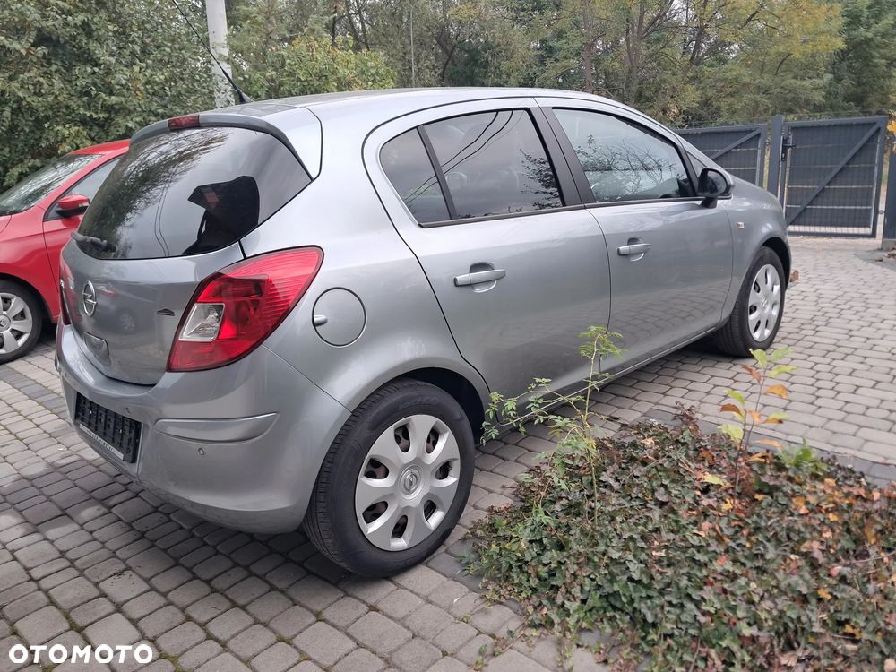 Opel Corsa - 6