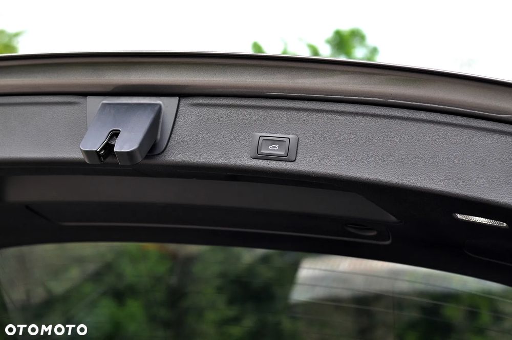 Audi A4 Avant 35 TDI S tronic - 13