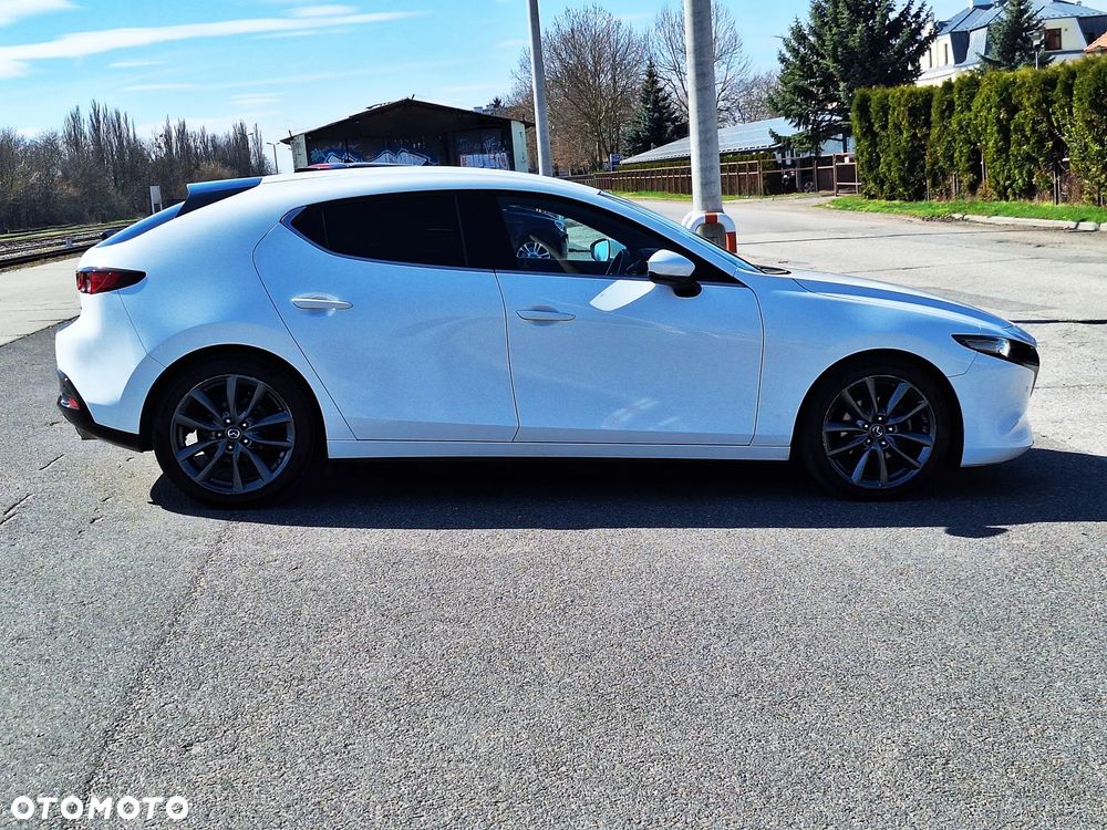 Mazda 3 SKYACTIV-G 2.0 M-Hybrid SELECTION - 25